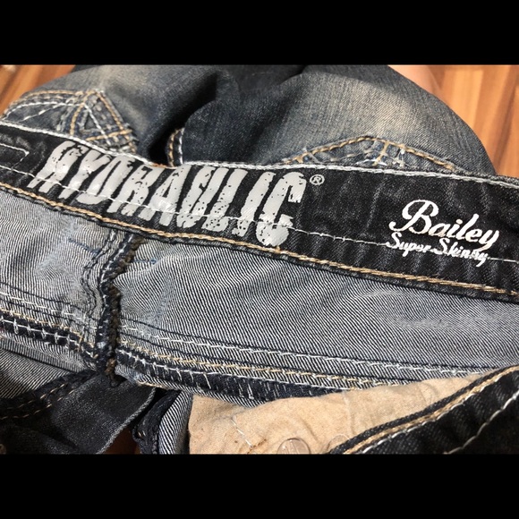 Hydraulic - Bailey Super Skinny Jeans 6 - Picture 4 of 5